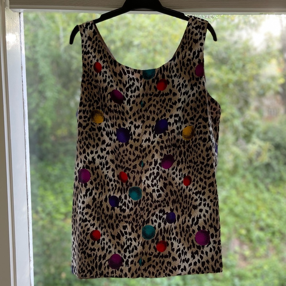 Totally 80’s reversible tank top. Size large/extra large. Taupe lined interior.